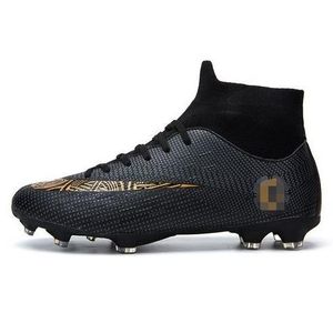 Fashion 2020 Men's Football Shoes 