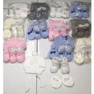 Newborn Hat, Mittens & Booties Set