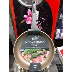 Die cast non stick fry pan
