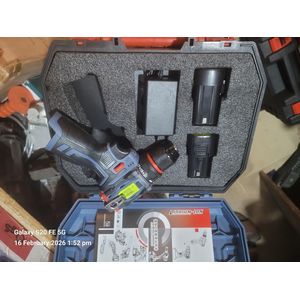 Battery drill 18v