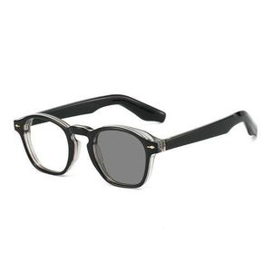 Ocean Breeze Black Photochromic  Glasses Anti-Blue Light Presbyopic Eyewear - Transition Lens Sunglasses