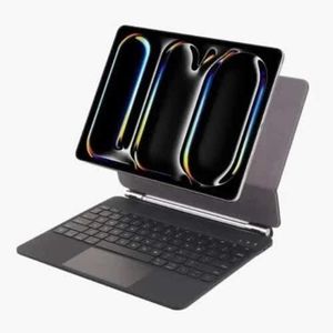 Magic Keyboard case for iPad Air 13 m4