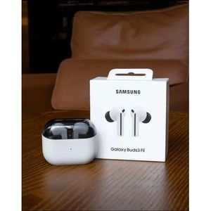 Samsung Galaxy Buds3 FE, Wireless Earbuds, Balanced Sound, 360 Audio, Active Noise Cancelling & Clear Call.