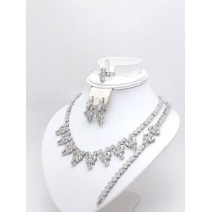 Top Stylish Sophisticated Double Solid Classic & Rugged Jewelry Set For Unique Ladies