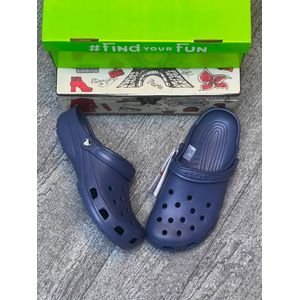 Crocs Original Classic Clogs 