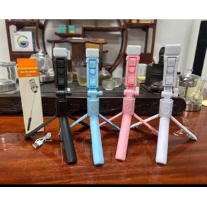 R1S Bluetooth Selfie Stick Tripods