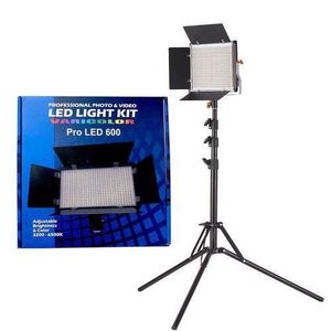 Pro LED 600 Light Kit + Tripod Stand + Batteries