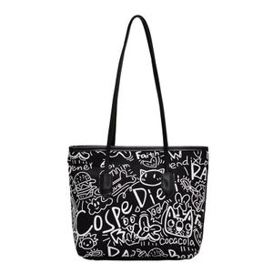 Graffiti Print Tote Bag – PU & Fabric Shoulder Bag for Casual Daily Use