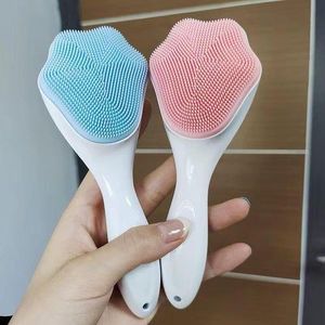 Silicone facial cleanser 