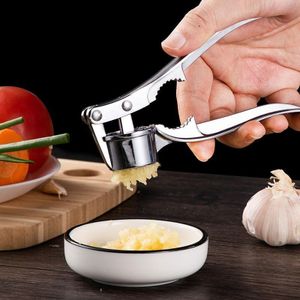 Garlic Press Anti-Skid Thickened Garlic Clip Multifunctional Zinc Alloy Stainless Steel Manual Pull Type Garlic Punch