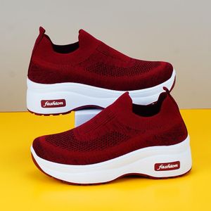 Casual Unisex Breathable sneakers black for ladies unisex red