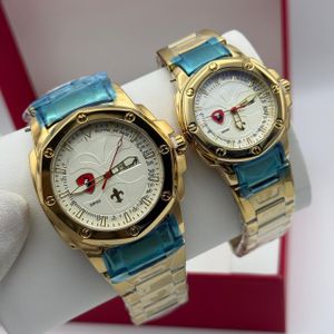 Lookworld Super Premium & Sophisticated Non Fading Couples Gold Wristwatch 