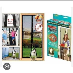 Magic Mesh Anti-Mosquito Hands-Free Screen Door Curtain