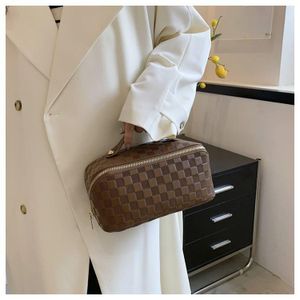 Multipurpose Medium Unisex Quality Clipper, Make-up Or Storage Bag ONLY -Brown