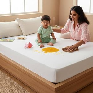 Genera White waterproof mattress  protector fitted 