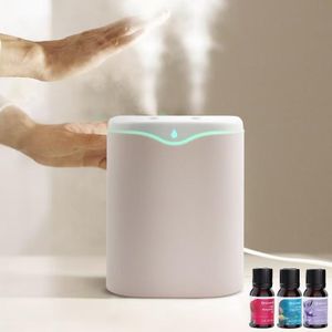 Large capacity 2L silent humidifier comes with 3 bottles of essential oil for moisturizing and nourishing
