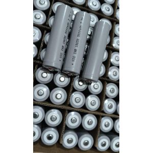 50 Pieces -Rechargeable Lithium Batteries 3.7v 18650 5000mah