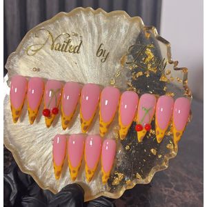 Luxury Stiletto Press-On Nails Set With Application Kit – Reusable Full Cover False Nails