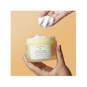 Naturade Naturium The Glow Getter Vitamin C Body Wash Serum