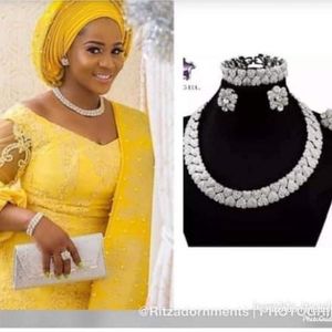 Simple And Unique Iced  Necklace And Earrings Bride Jewelry Set