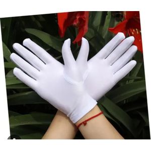 Pairs of Snapping Gloves 