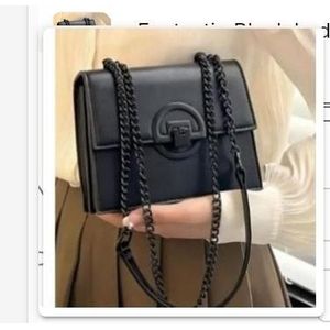 Ladies Everything Fantastic Brown Ladies Purse  Classic Beautiful 