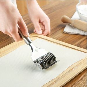 1pc Noodle Cutter, Stainless Steel Handle Dough Cutting Machine
