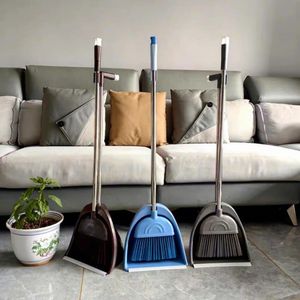Dustpan and Brush Set  Sweeping broom: 1pcs