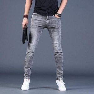 Quality Non Fade Grey Jean For Men
