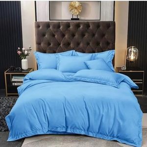 Mature plain duvet, bedsheet and 4 pillow cases