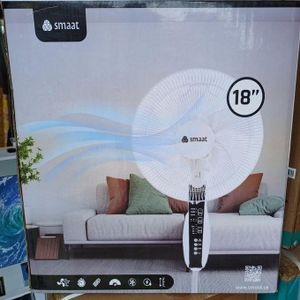 SMAAT 18-Inch Standing Fan with Remote Control