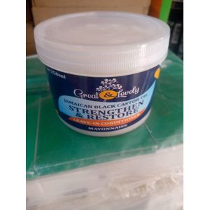 Jamaica black Oil Leave-in Conditioner - Streghten and Restore Hair