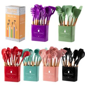 Silicone kitchen utensil set