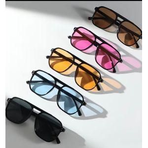 Clo Women'S Plastic black frame colored lens