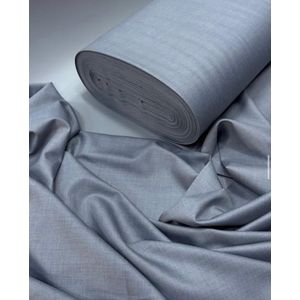 4 YARDS SENATOR MATERIAL WITH NO ACCESSORIES