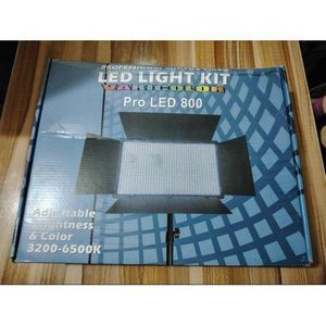 LED LIGHT Pro 800 - Professional Lighting for Content Creators & Photography with Accessories