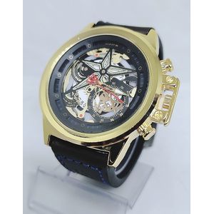 Men Classy Black Leather Wristwatch