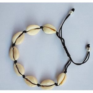 Coweries Shambala Bracelet