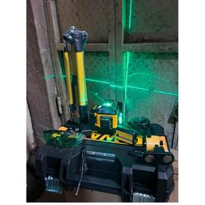 Dewalt 16D lines laser level with tripod stand and accessories 