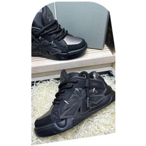 star Nice black unique sneaker for all