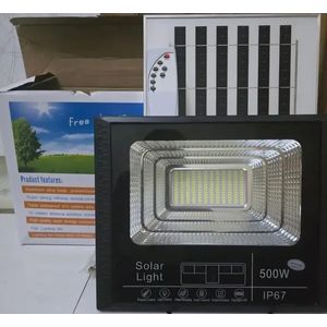500W Solar LED Flood Light With Remote Control – IP67 Waterproof