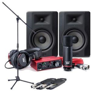 M-AUDIO Focusrite Scarlett Solo Studio Bundle 3rd Gen With M Audio Bx5d3 Studio Monitor Speaker