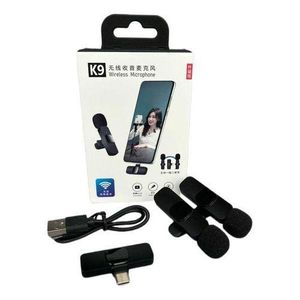 wireless lavalier microphone set, commonly used for smartphones.