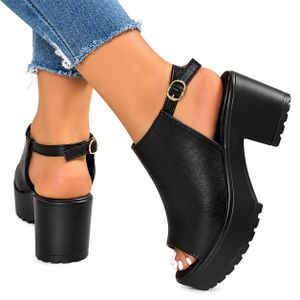 Women’s Black Chunky Platform Sandals – Stylish, Versatile & Chic
