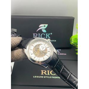 Elegance Sophisticated Quality Analogue Designer Black Leather Chronograph Wristwatch