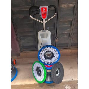 UnBra Scrubber machine 