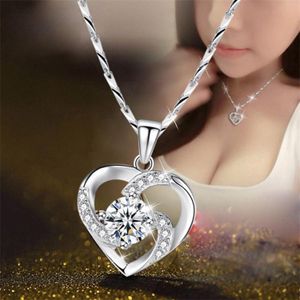 Eternal Crystal Clavicle Chain with Heart - shaped Pendant, 925 Silver - plated and Gem - inlaid, Necklace for Women