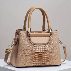 Ladies Trendy Crocodile Leather Handbag - Shoulder Hand Bag Brown