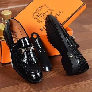 FOLLETEL Black Smart Detailed Leather Half Shoes