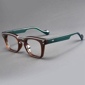 ONIBENZ Apex Square Photochromic Reading Glasses – Anti-Blue Ray Presbyopic Readers - Brown/Green
